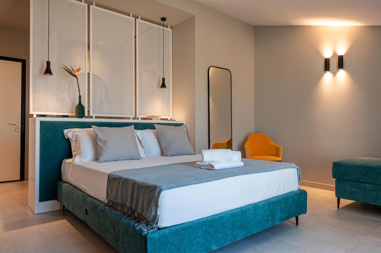 Limen Wellness Hotel & Spa Campofelice Di Roccella Exterior photo