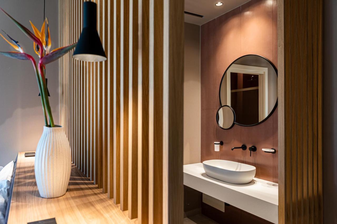 Limen Wellness Hotel & Spa Campofelice Di Roccella Exterior photo