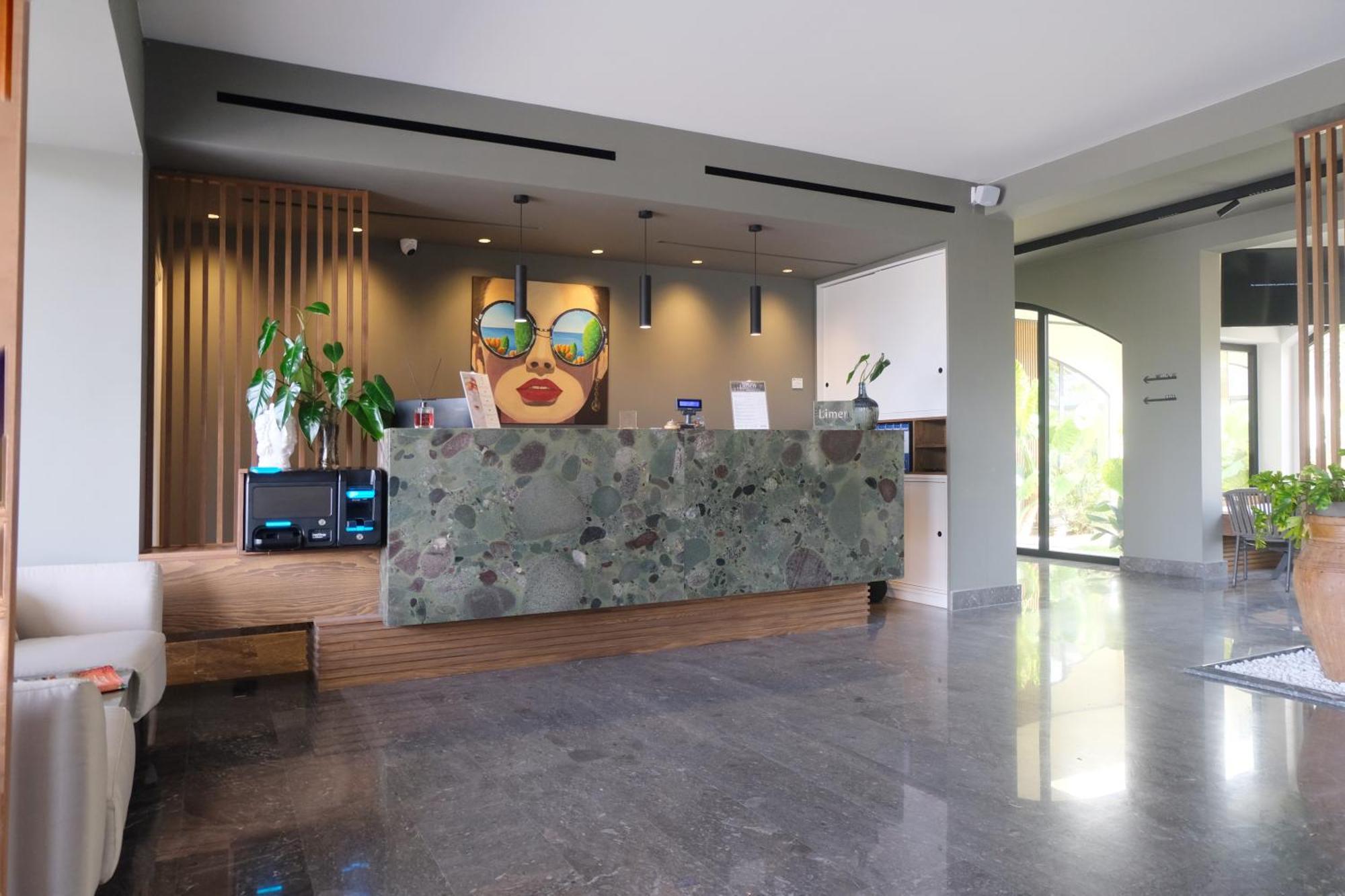 Limen Wellness Hotel & Spa Campofelice Di Roccella Exterior photo